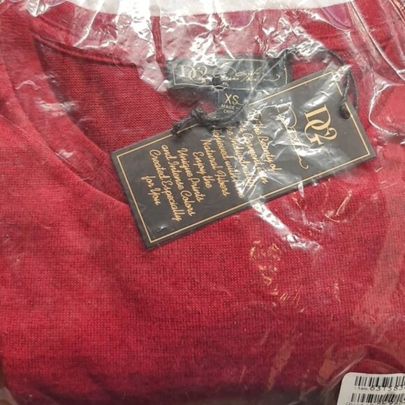 DG2 Diane Gilman Ruffle Hem Top 631-583 - Picture 4 of 4